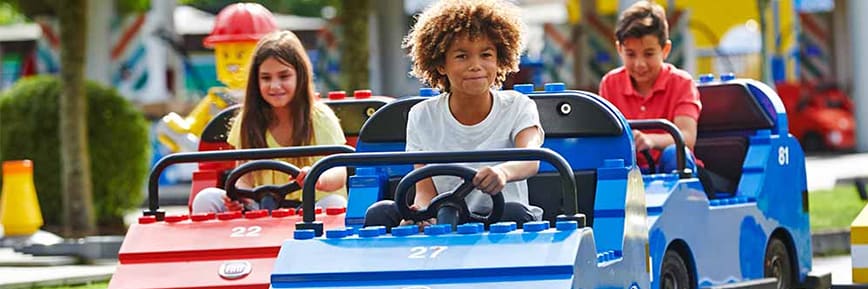 Kids under 90cm Go Free | LEGOLAND Offers